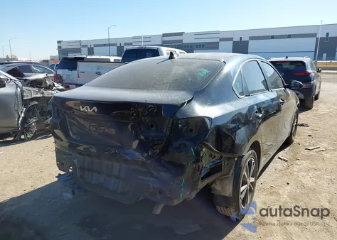 2022 Kia Forte Lxs из США, поврежденный, VIN 3KPF24AD1NE461011